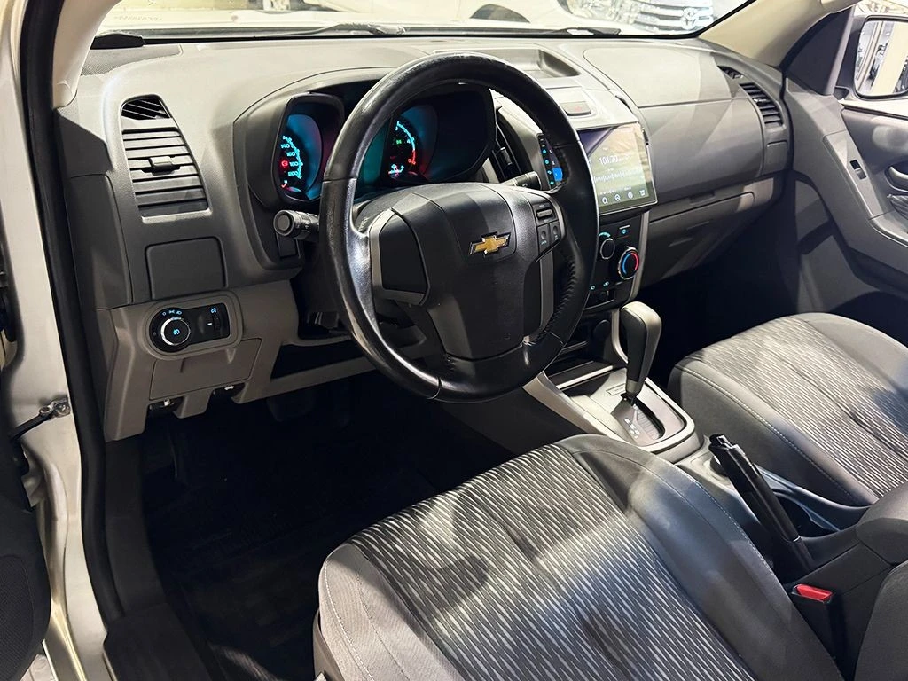 CHEVROLET S10