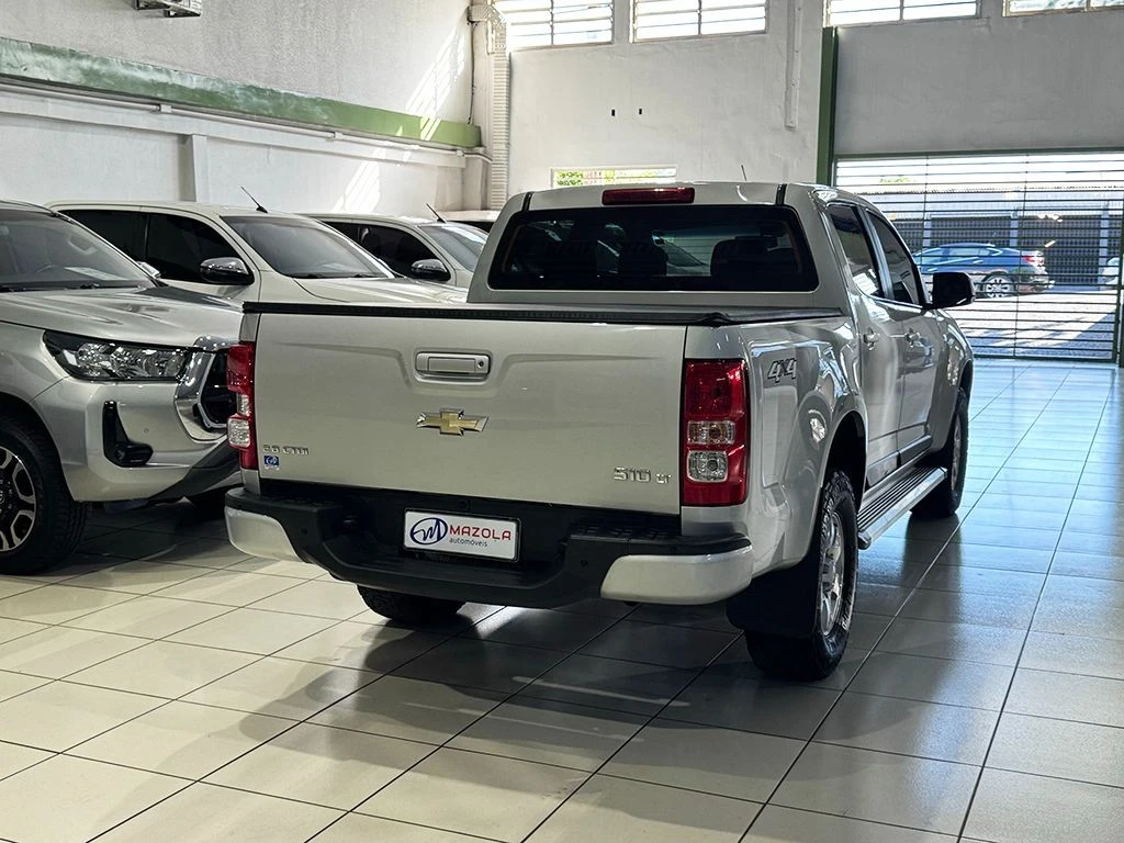 CHEVROLET S10