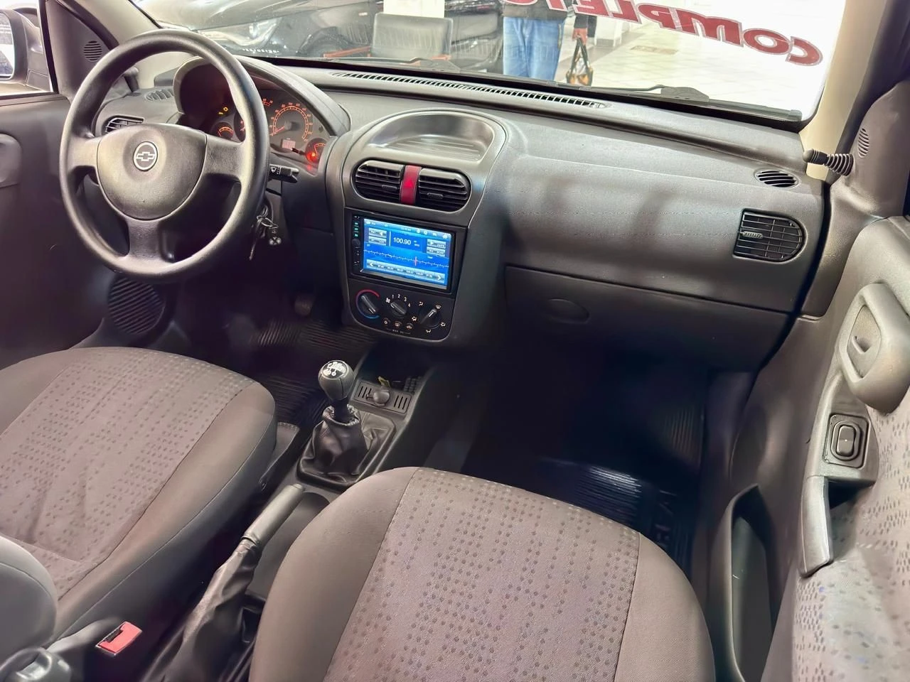 CHEVROLET CORSA