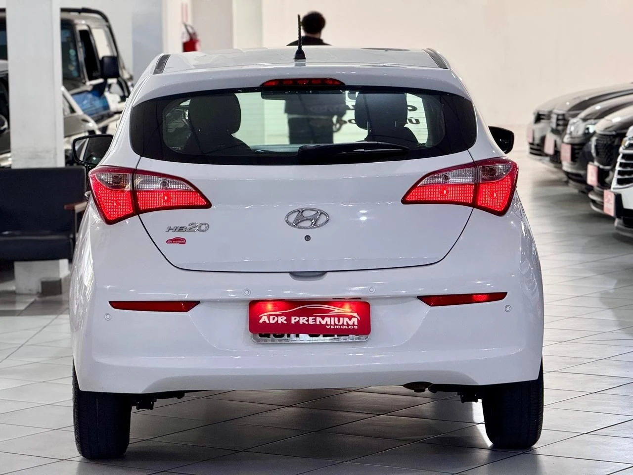 HYUNDAI HB20