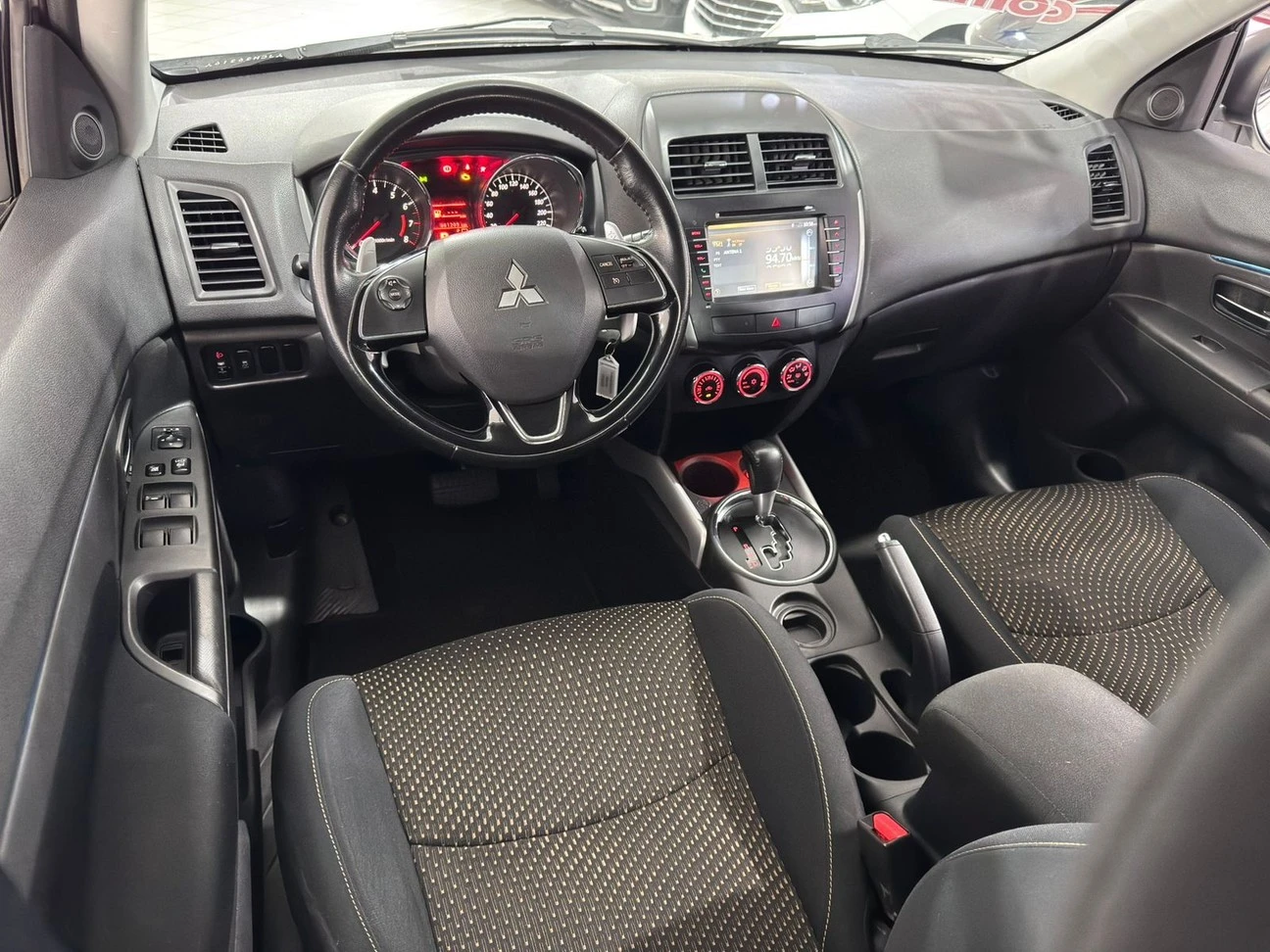 MITSUBISHI ASX