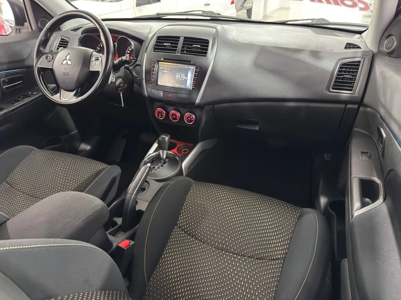 MITSUBISHI ASX