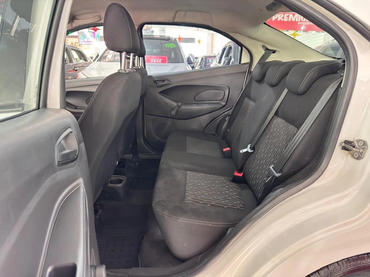 FORD KA +