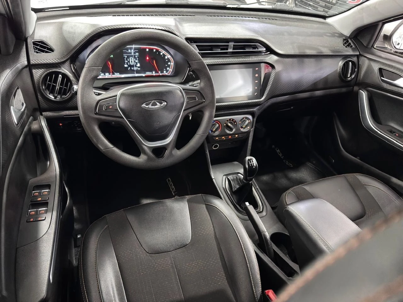 CHERY TIGGO 2