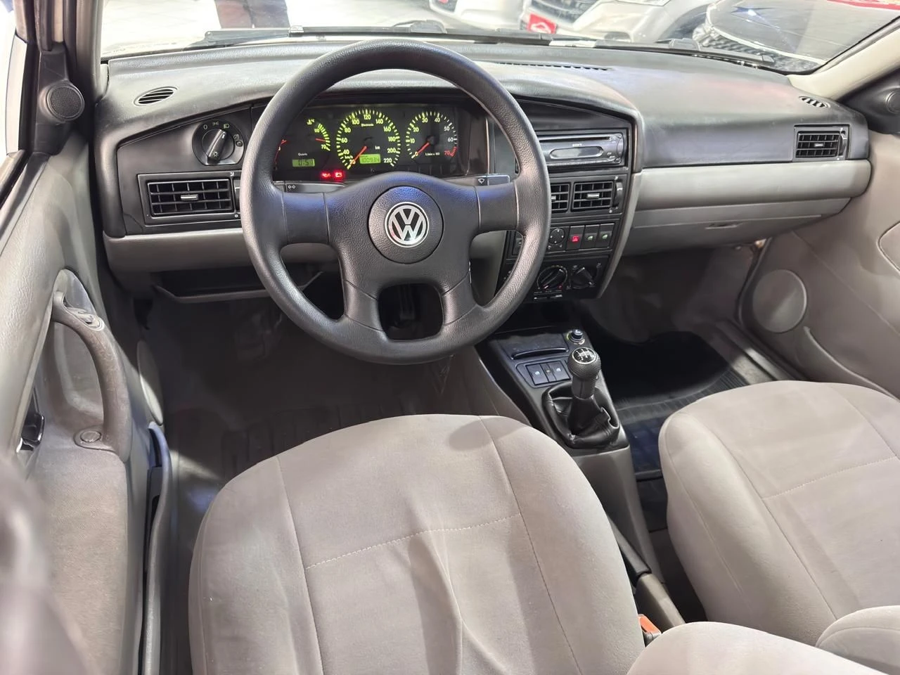 VOLKSWAGEN SANTANA