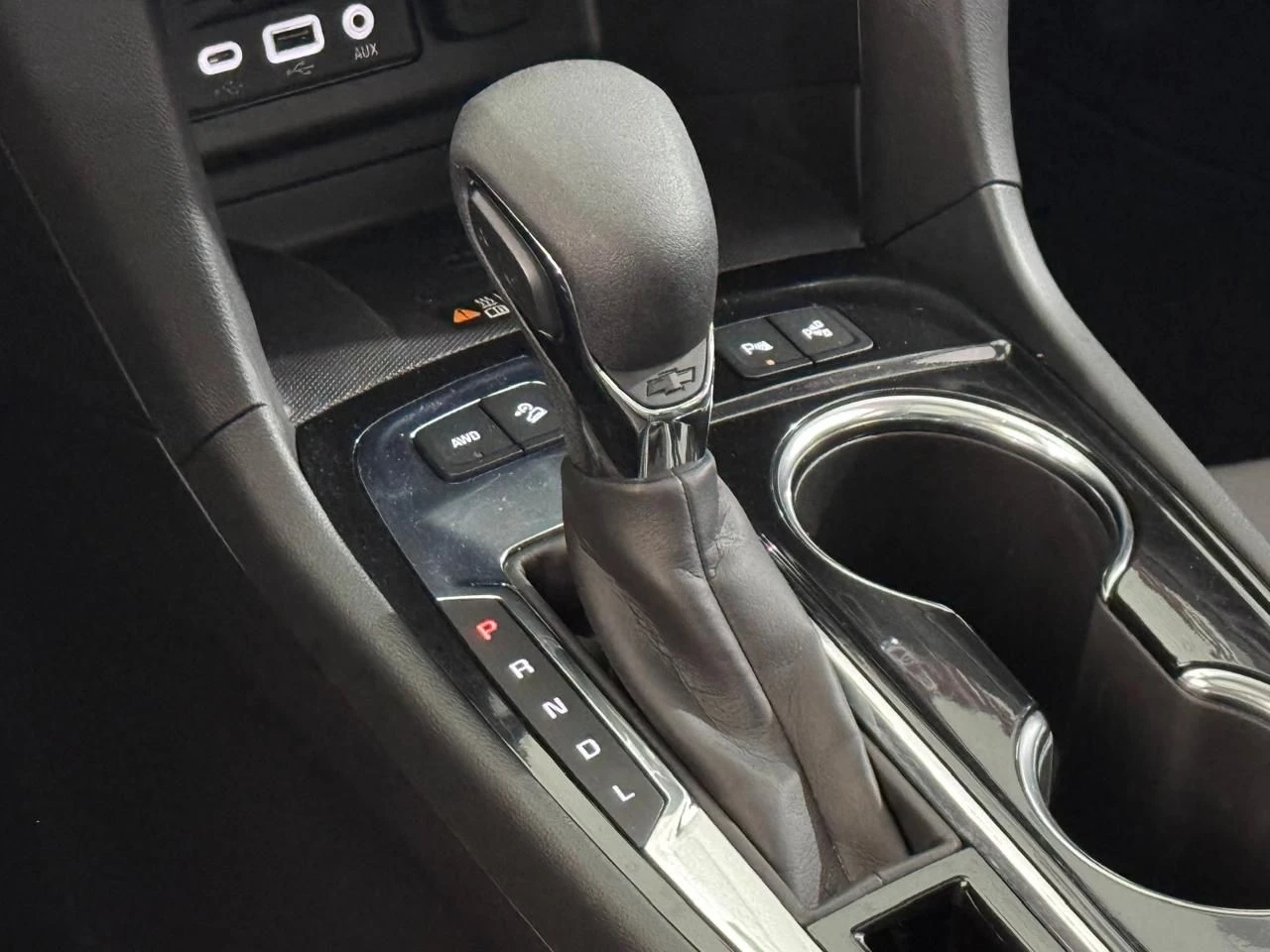 CHEVROLET EQUINOX
