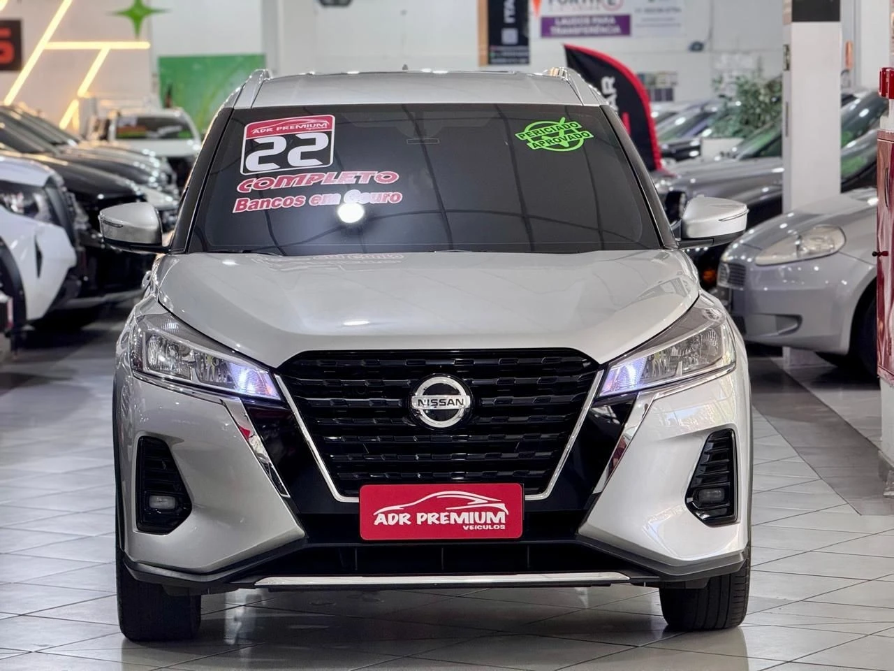 NISSAN KICKS