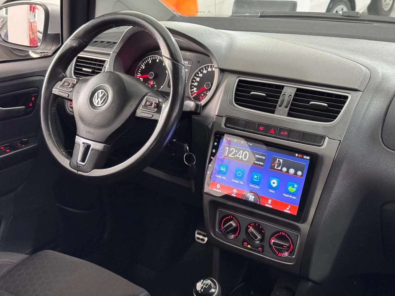 VOLKSWAGEN CROSSFOX