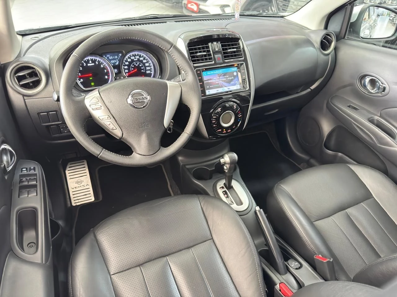 NISSAN VERSA