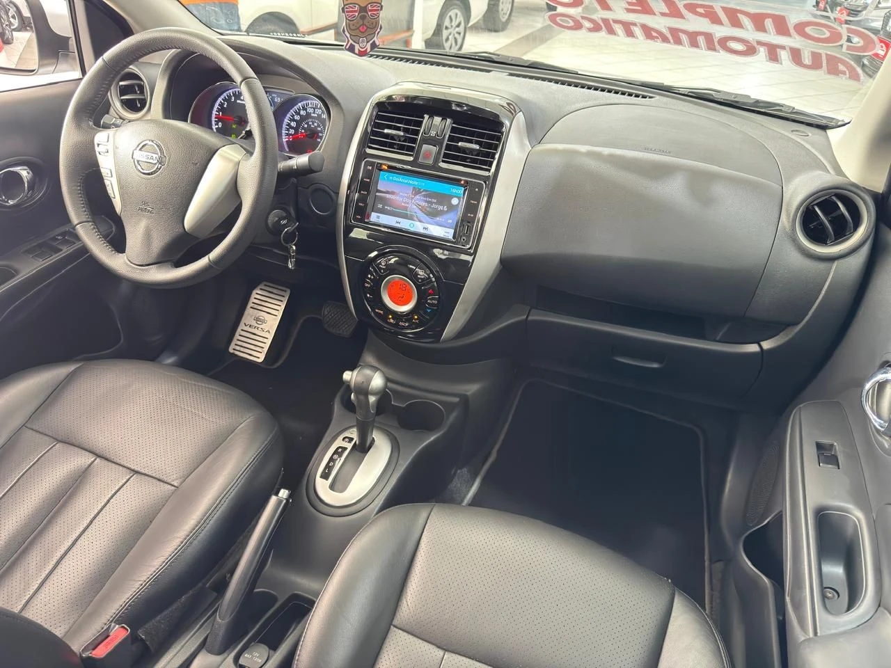 NISSAN VERSA