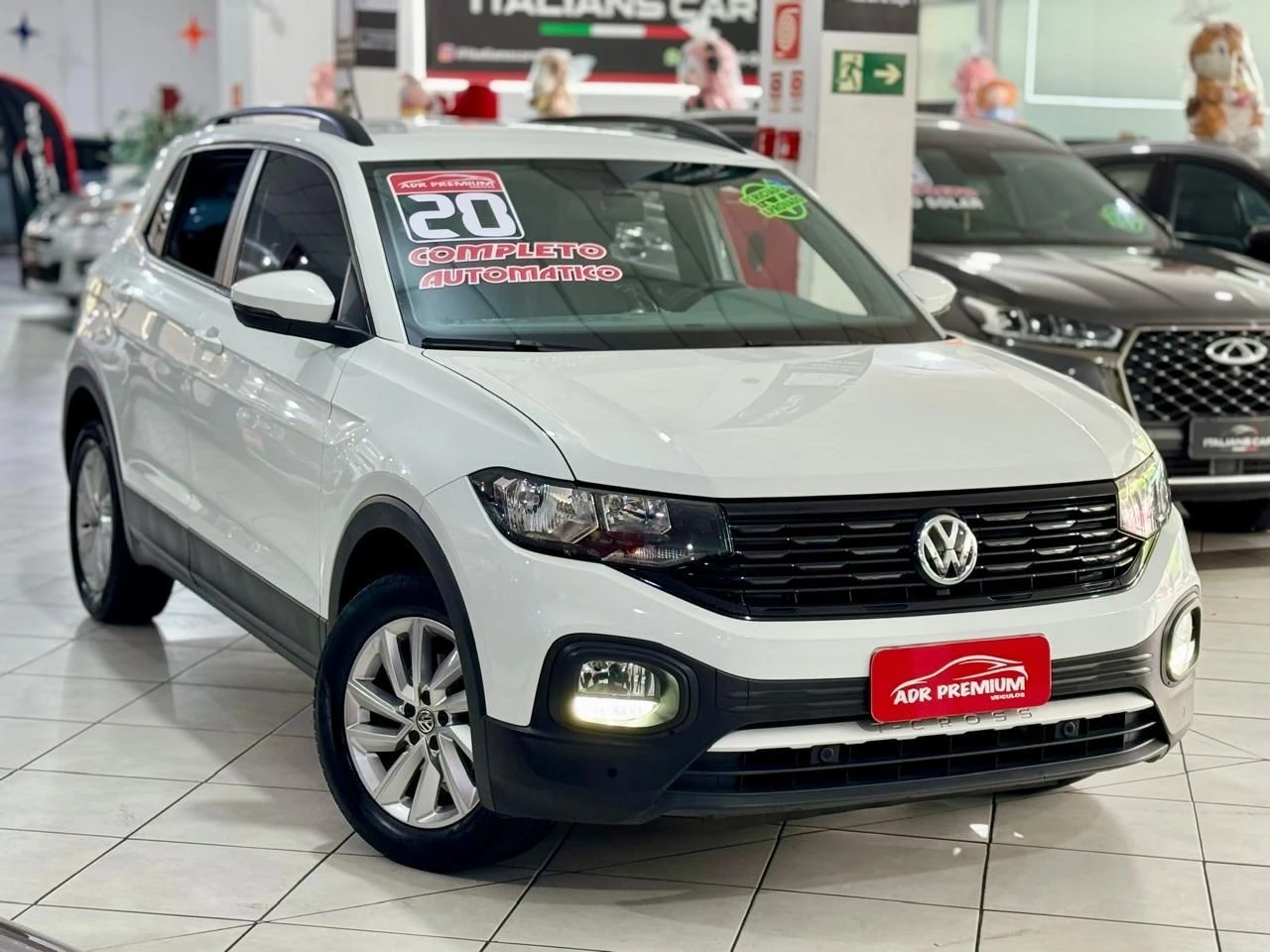 VOLKSWAGEN T-CROSS