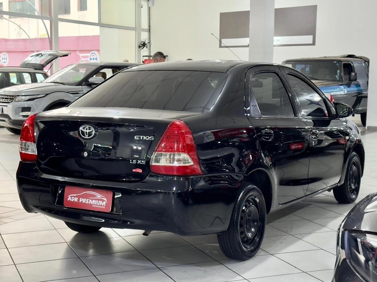 TOYOTA ETIOS