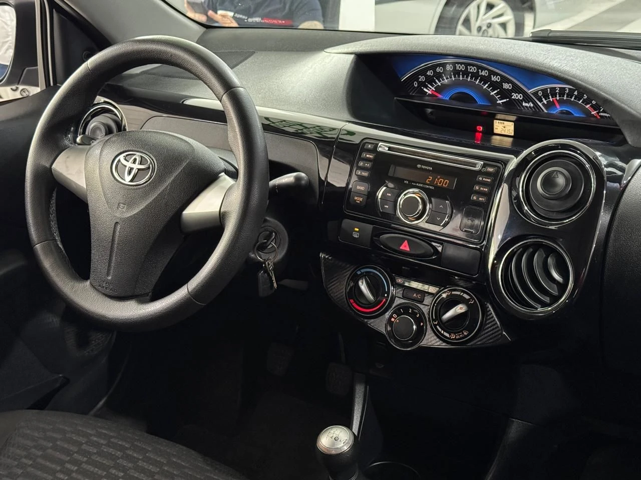 TOYOTA ETIOS