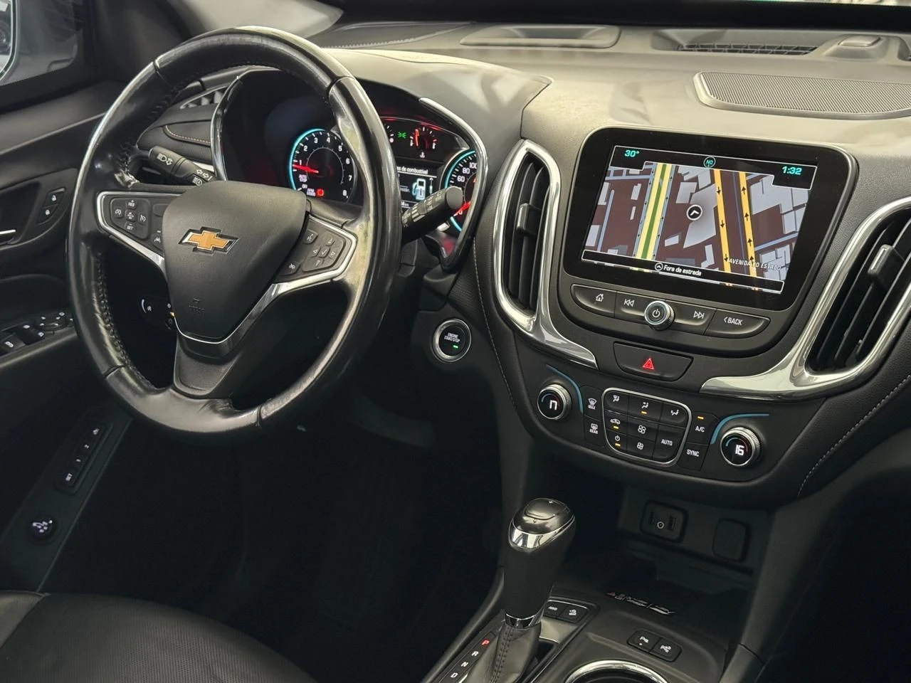 CHEVROLET EQUINOX