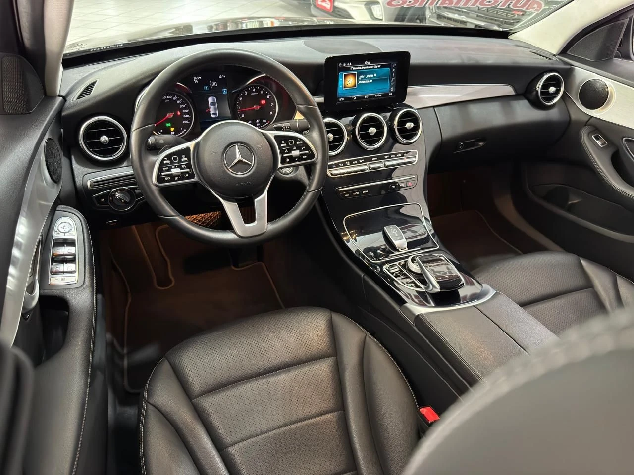 MERCEDES-BENZ C 180