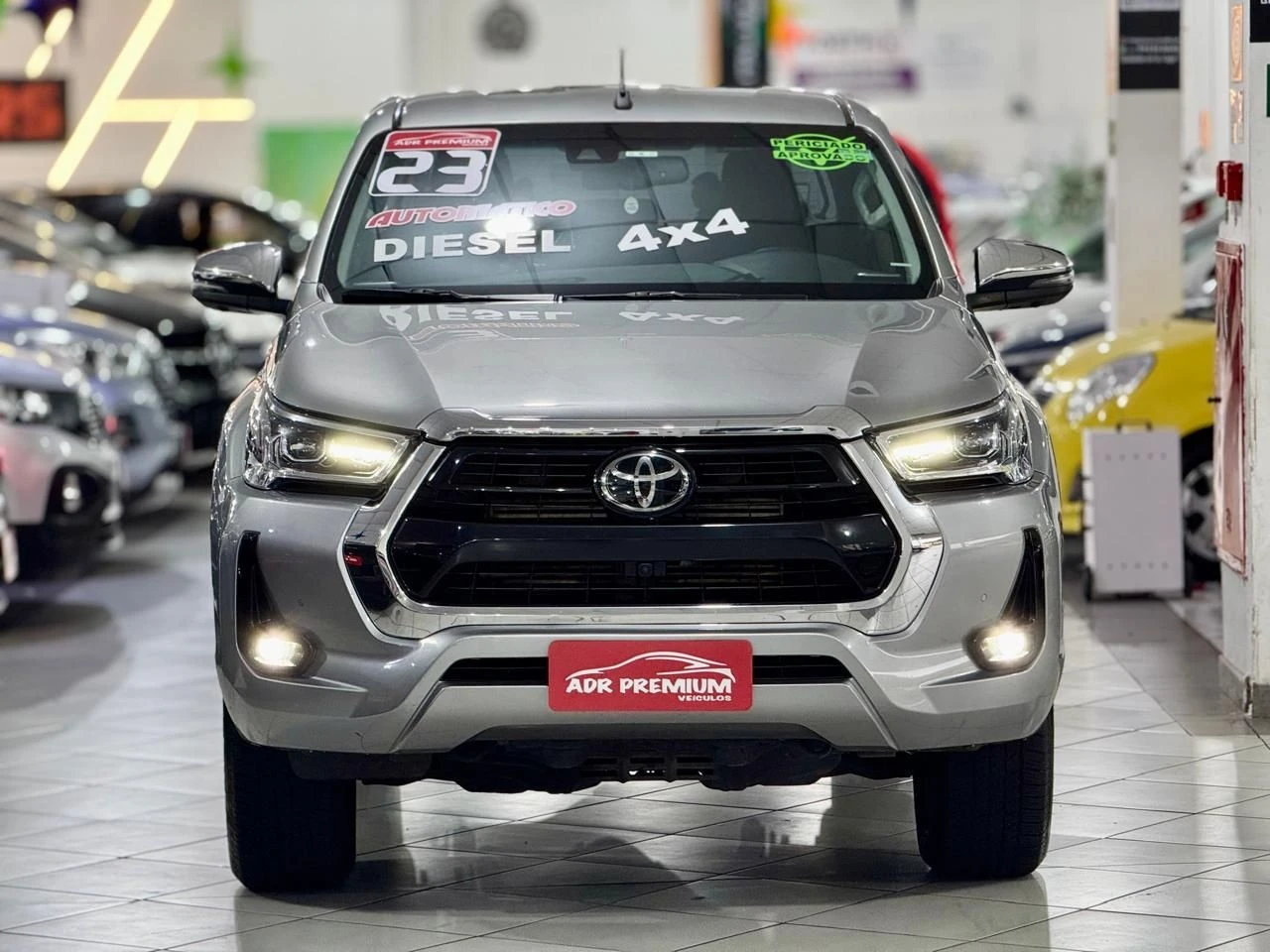 TOYOTA HILUX