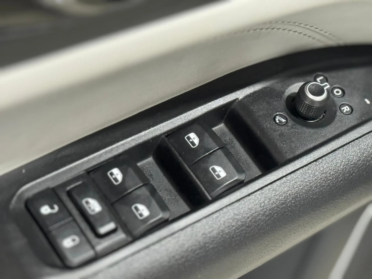 JEEP COMMANDER
