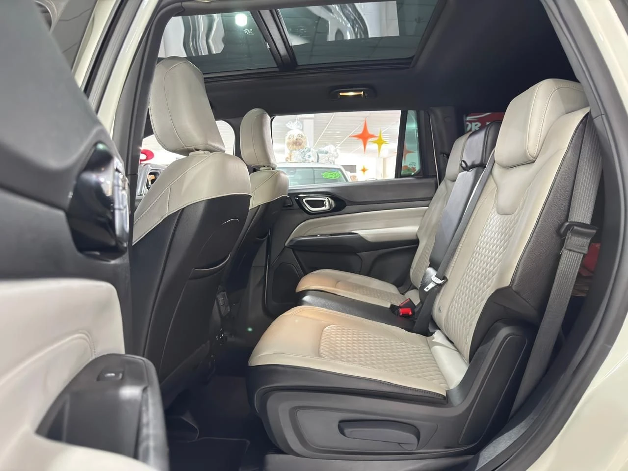 JEEP COMMANDER