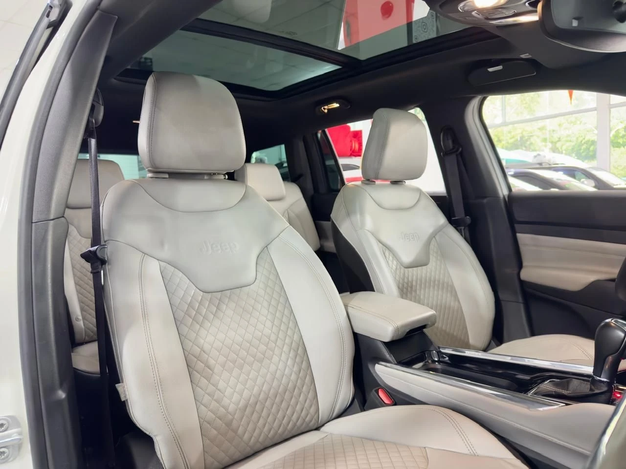 JEEP COMMANDER