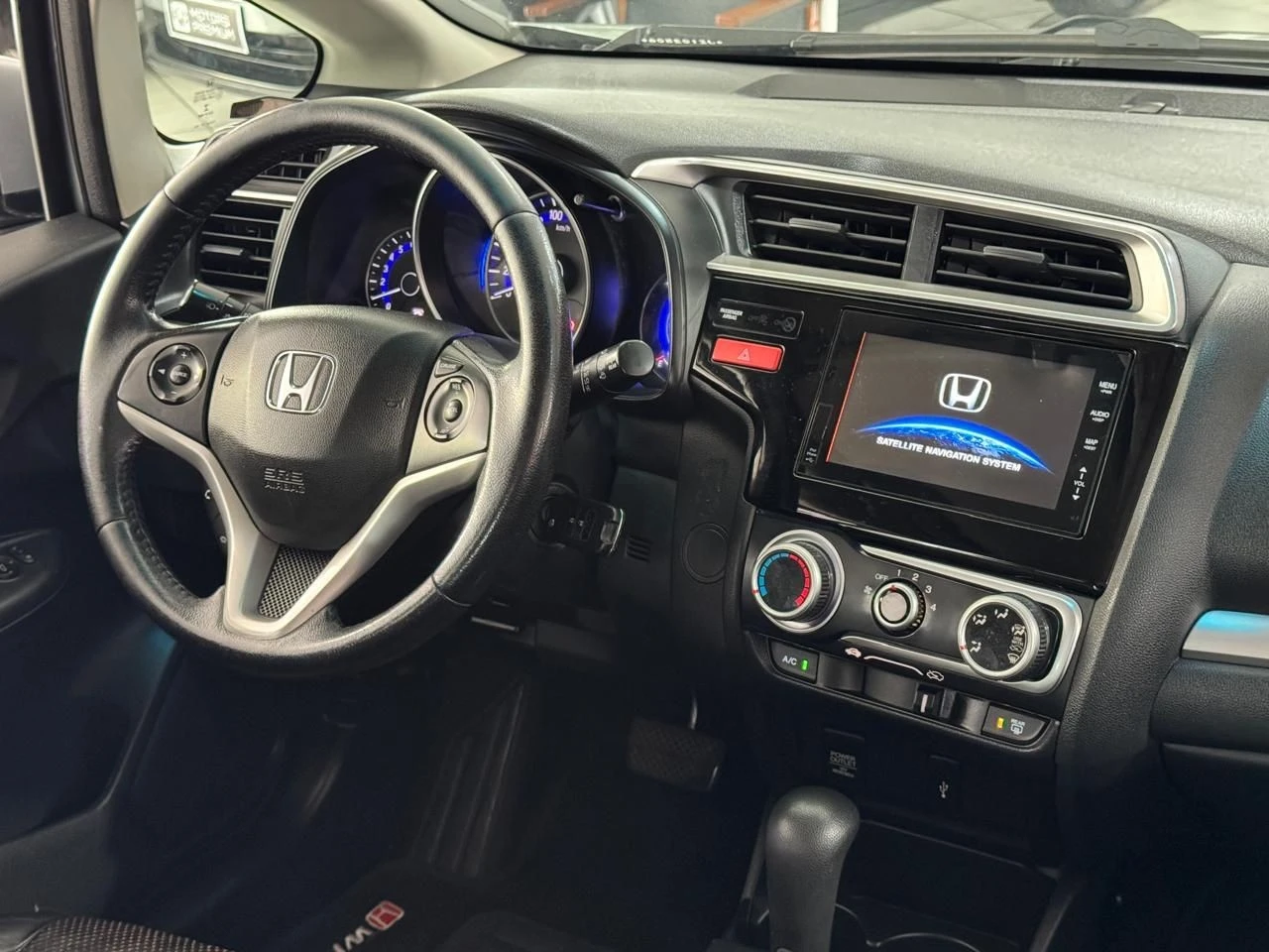 HONDA WR-V