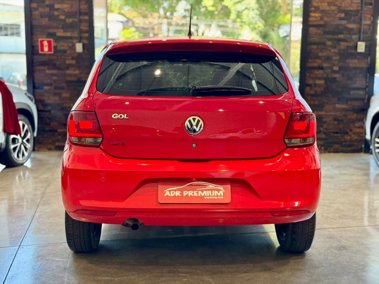 VOLKSWAGEN GOL