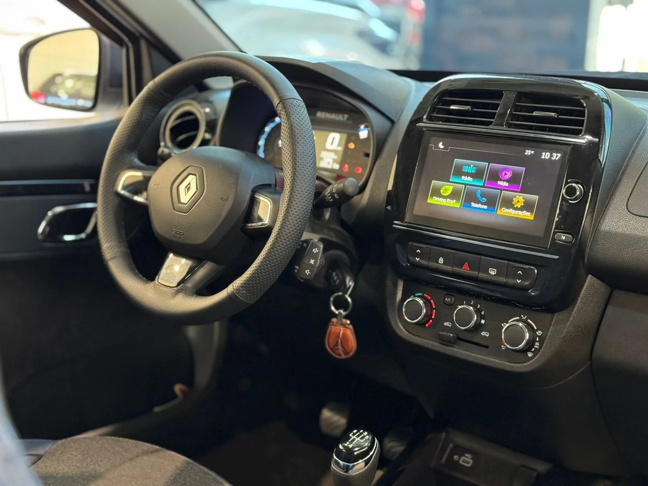 RENAULT KWID