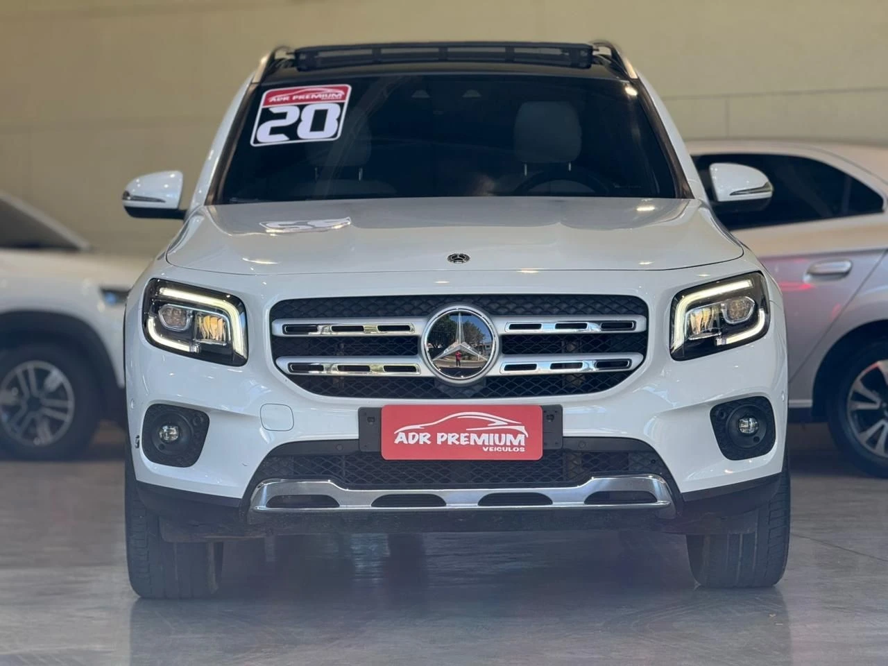 MERCEDES-BENZ GLB 200