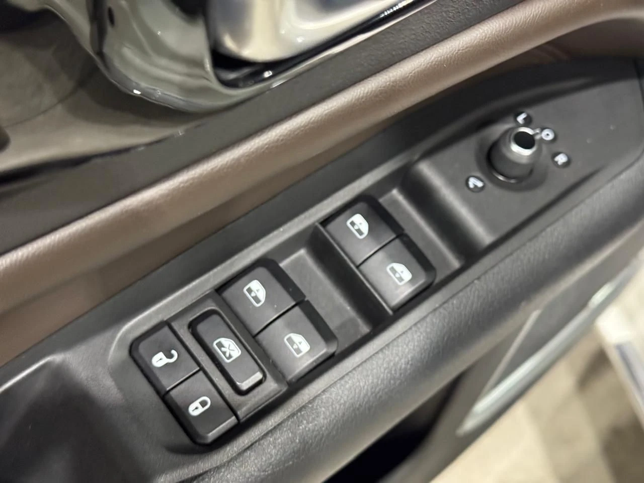 JEEP COMMANDER