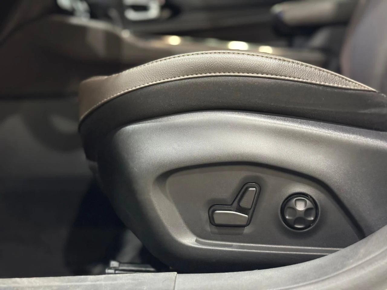 JEEP COMMANDER