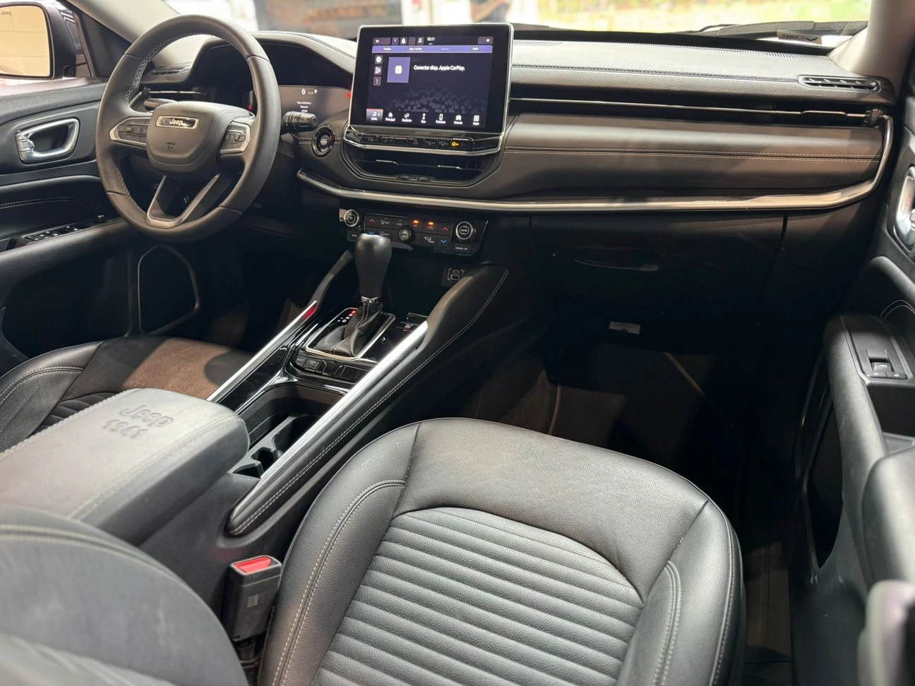 JEEP COMMANDER