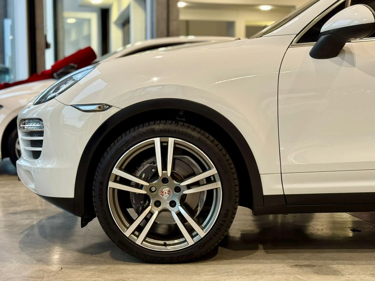 PORSCHE CAYENNE