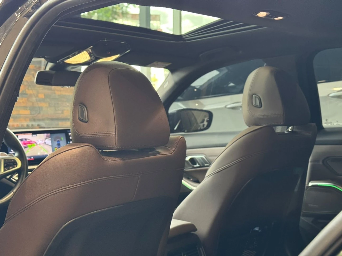BMW 320i