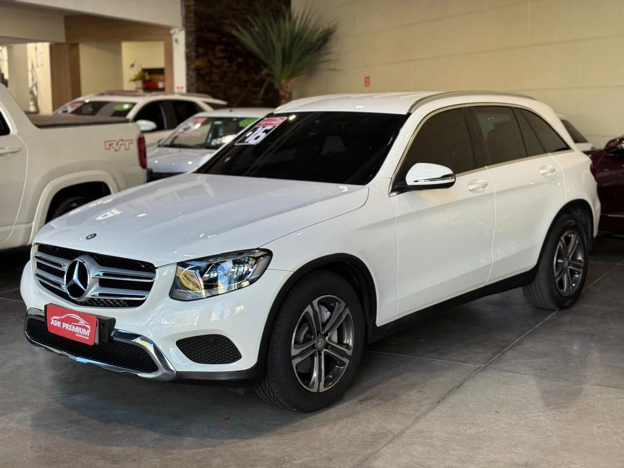 MERCEDES-BENZ GLC 250