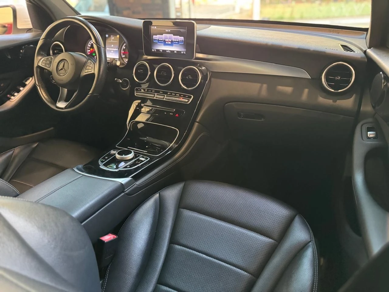 MERCEDES-BENZ GLC 250