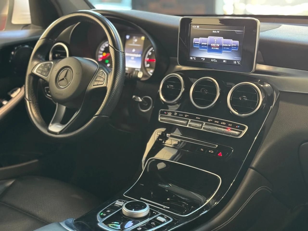 MERCEDES-BENZ GLC 250