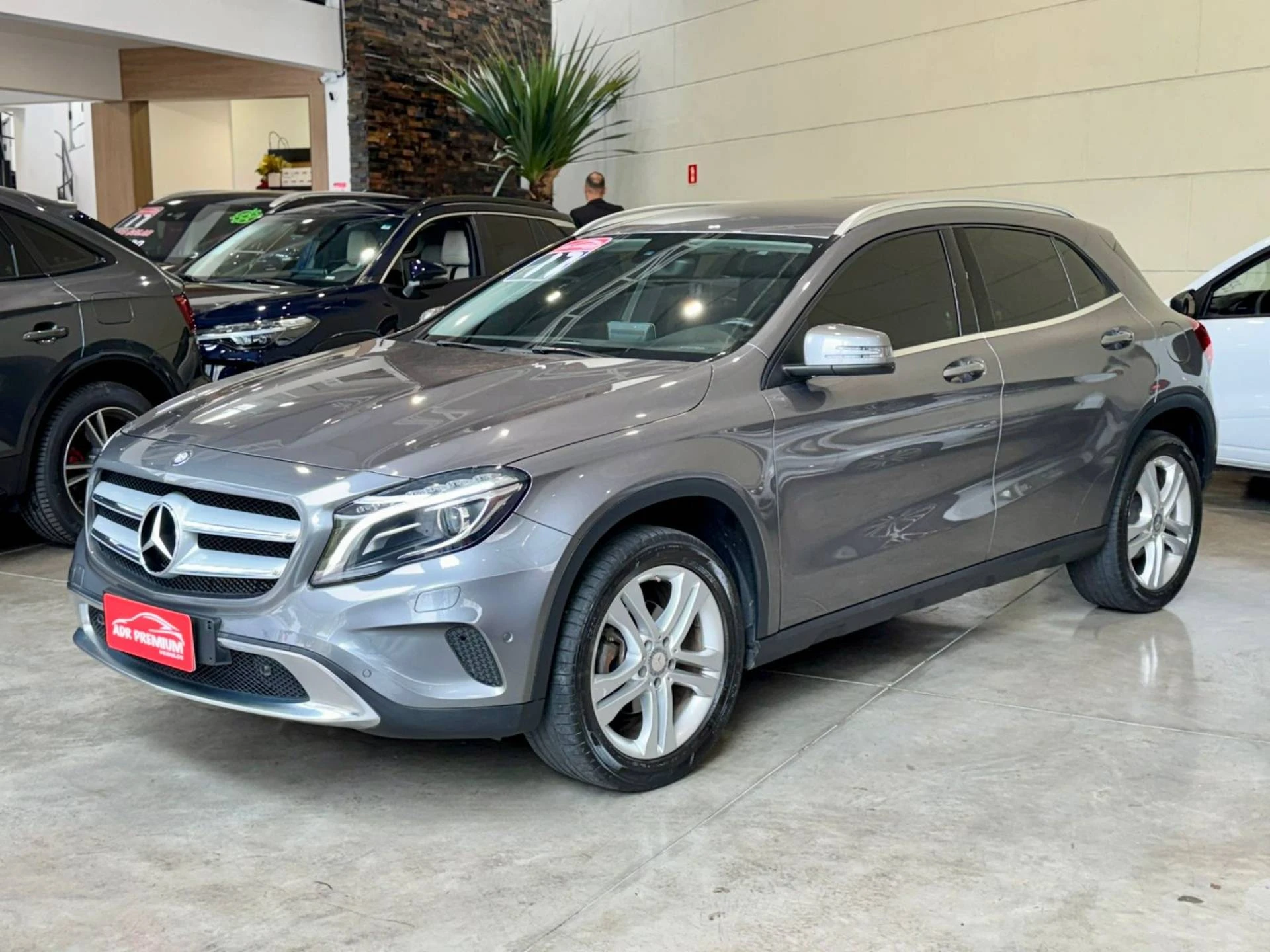 Mercedes-Benz GLA 200