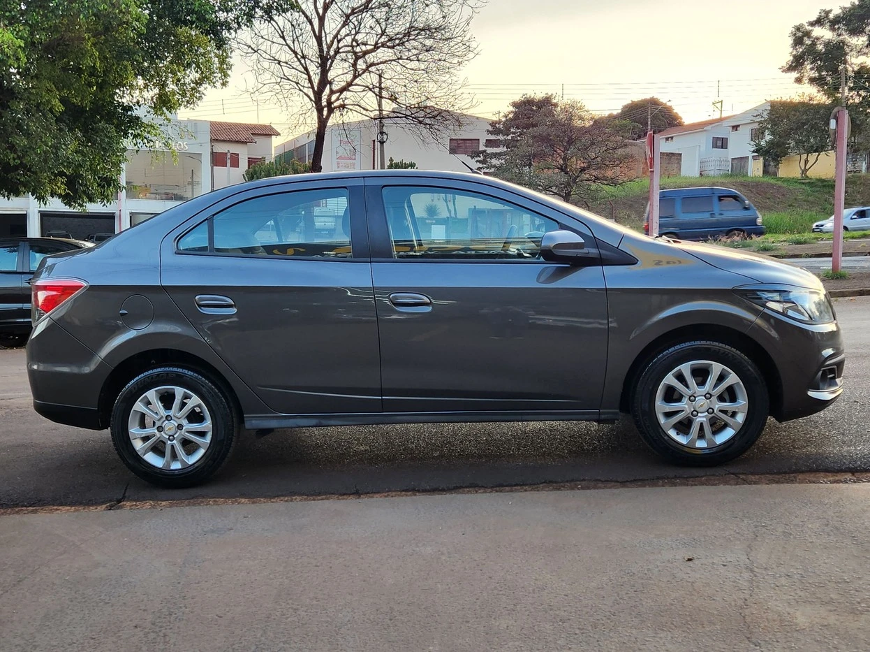 CHEVROLET PRISMA