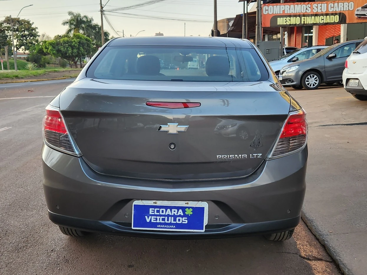 CHEVROLET PRISMA