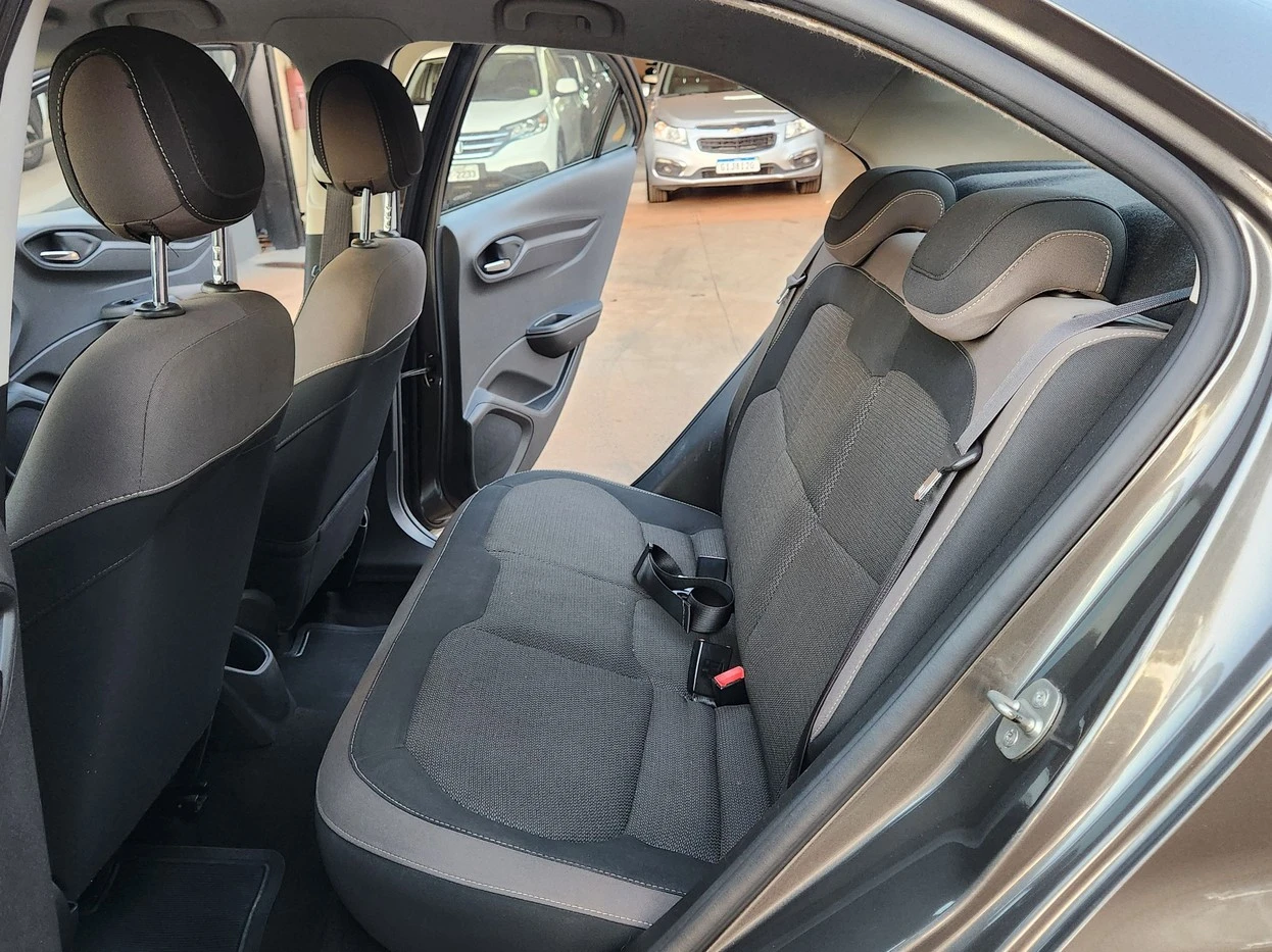 CHEVROLET PRISMA
