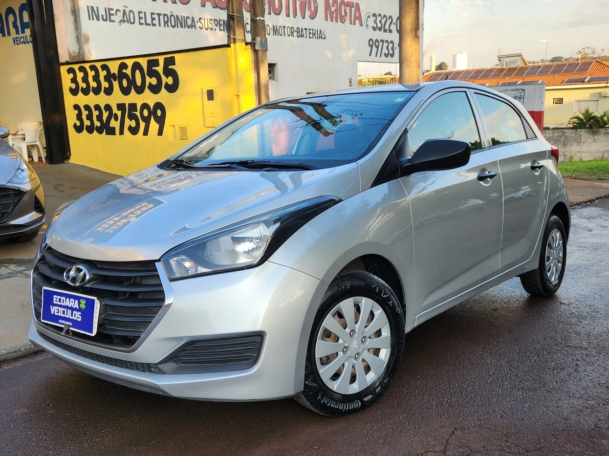 HYUNDAI HB20
