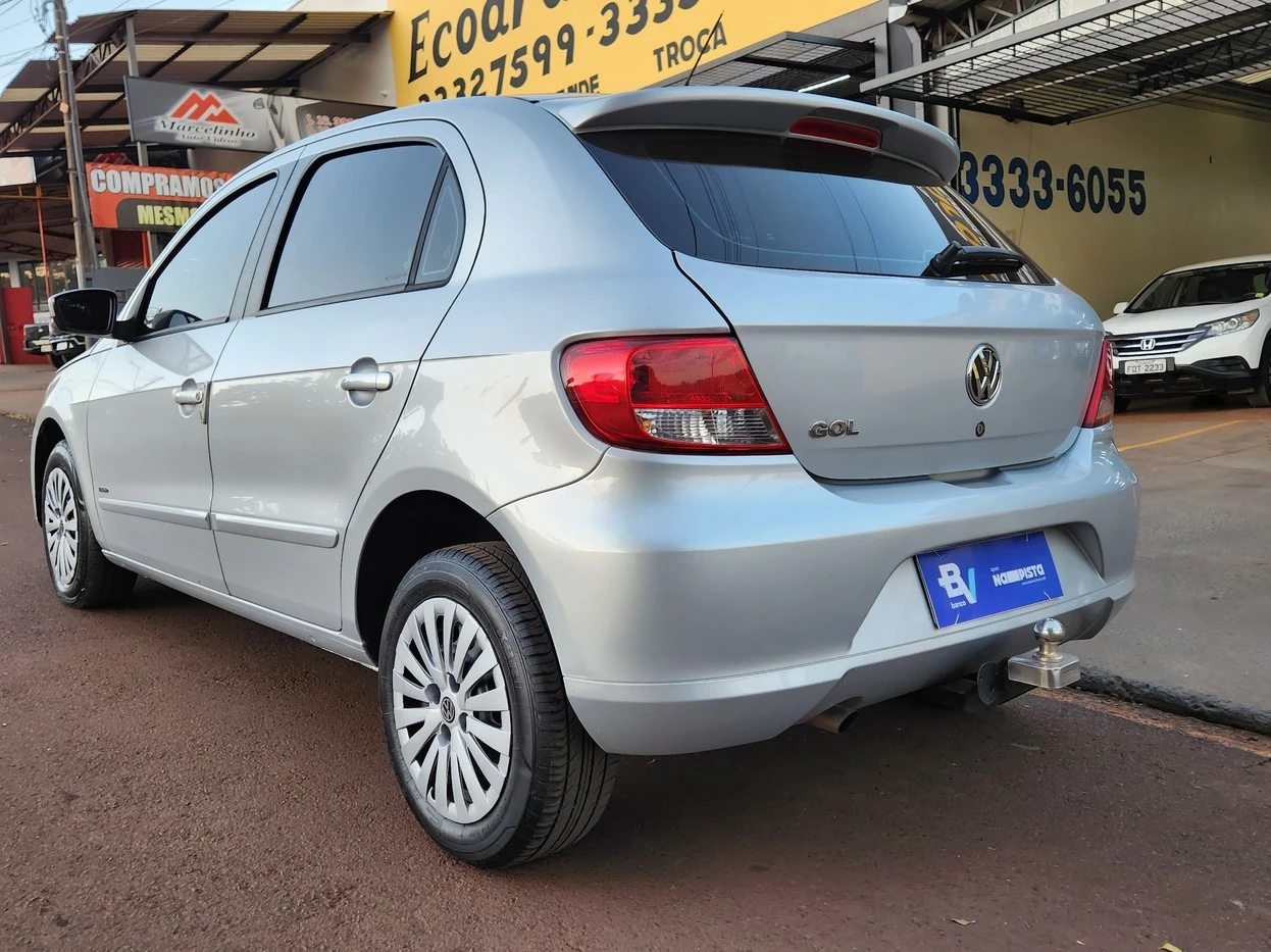 VOLKSWAGEN GOL