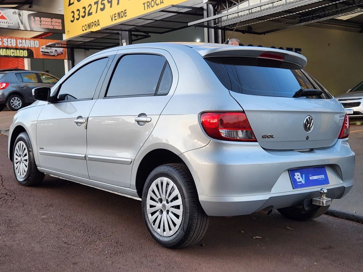 VOLKSWAGEN GOL