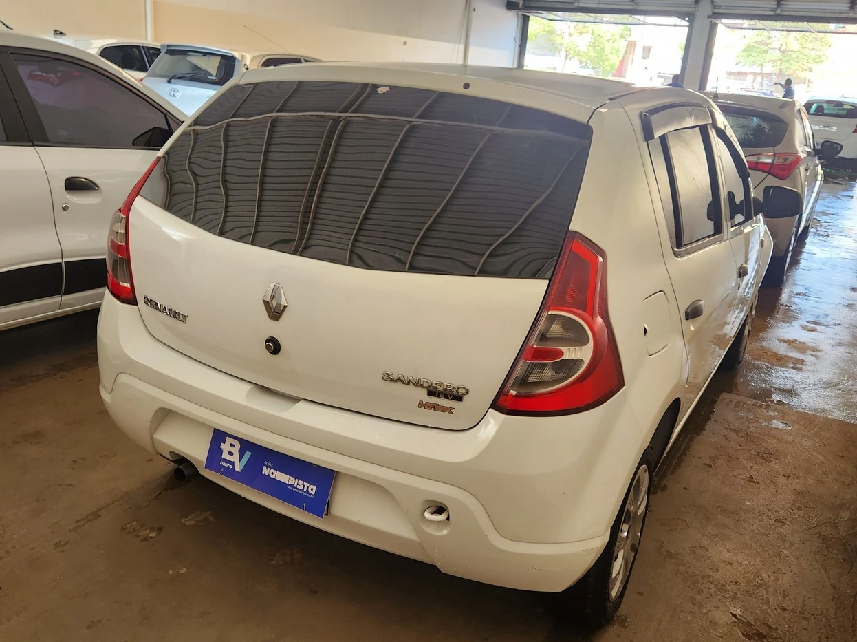 RENAULT SANDERO