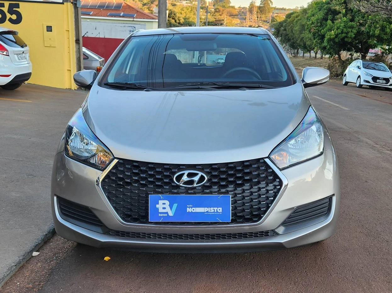HYUNDAI HB20