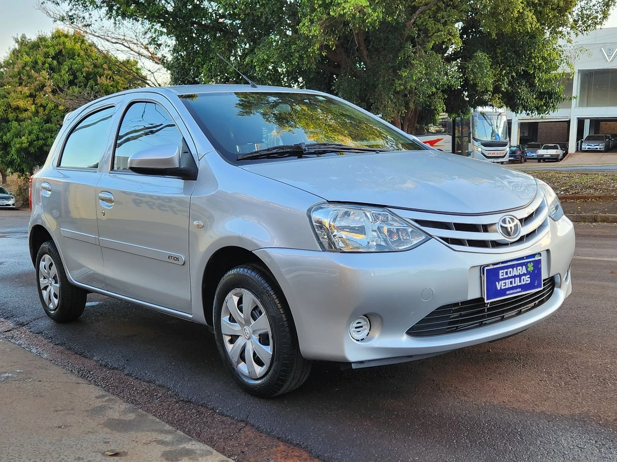 TOYOTA ETIOS