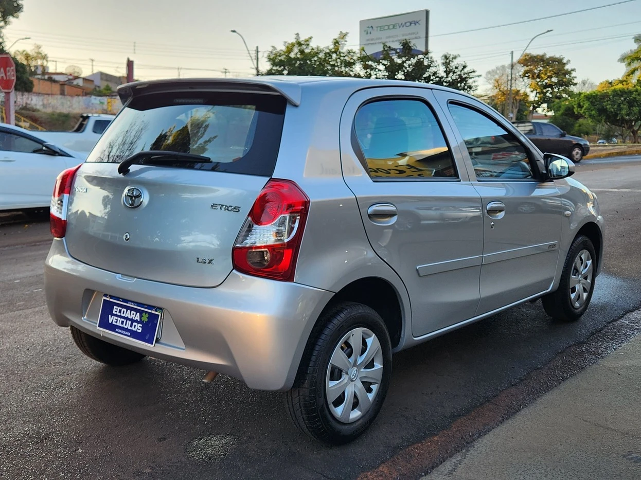 TOYOTA ETIOS