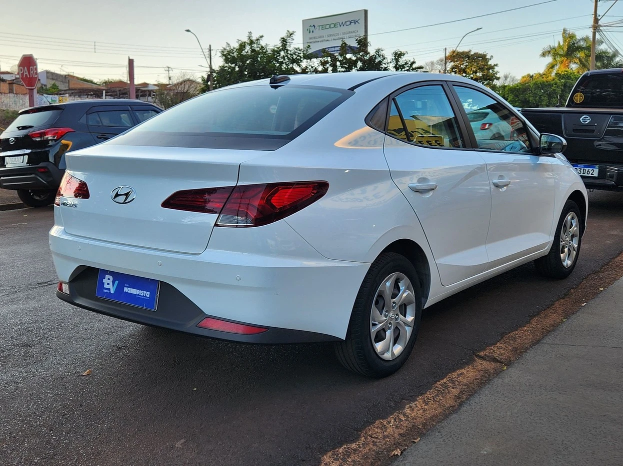 HYUNDAI HB20S