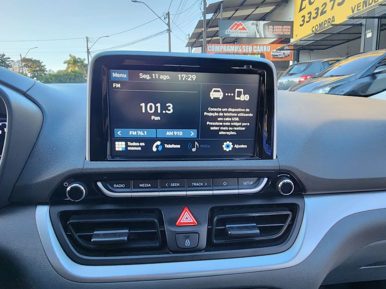 HYUNDAI HB20S