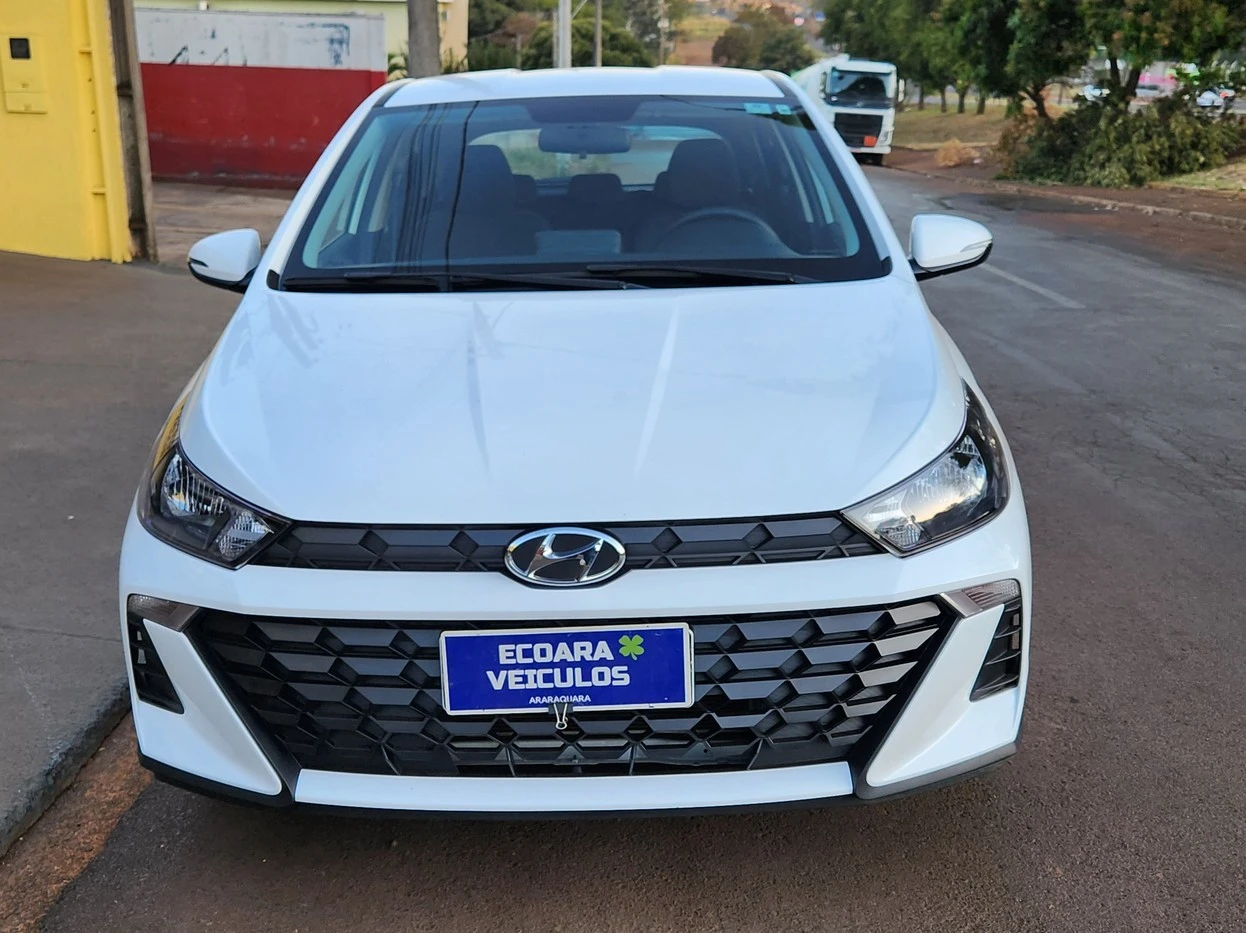 HYUNDAI HB20