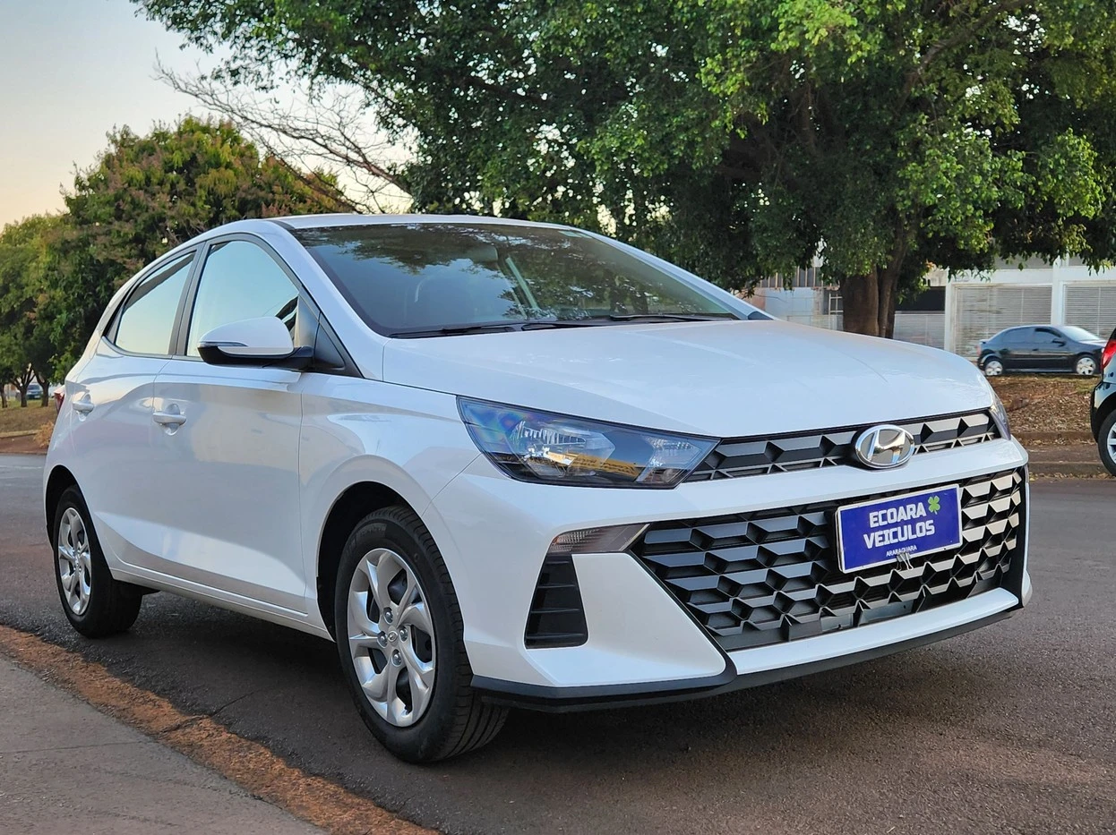 HYUNDAI HB20